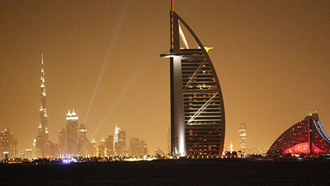 A general view shows Dubai's cityscape September 24, 2013. Dubai's government is working on new rules to protect its real estate market and prevent any excessive rise of property prices that could end in a crash, a senior official said on Tuesday. REUTERS/Ahmed Jadallah (UNITED ARAB EMIRATES - Tags: REAL ESTATE BUSINESS CITYSCAPE) - RTX13Y0C