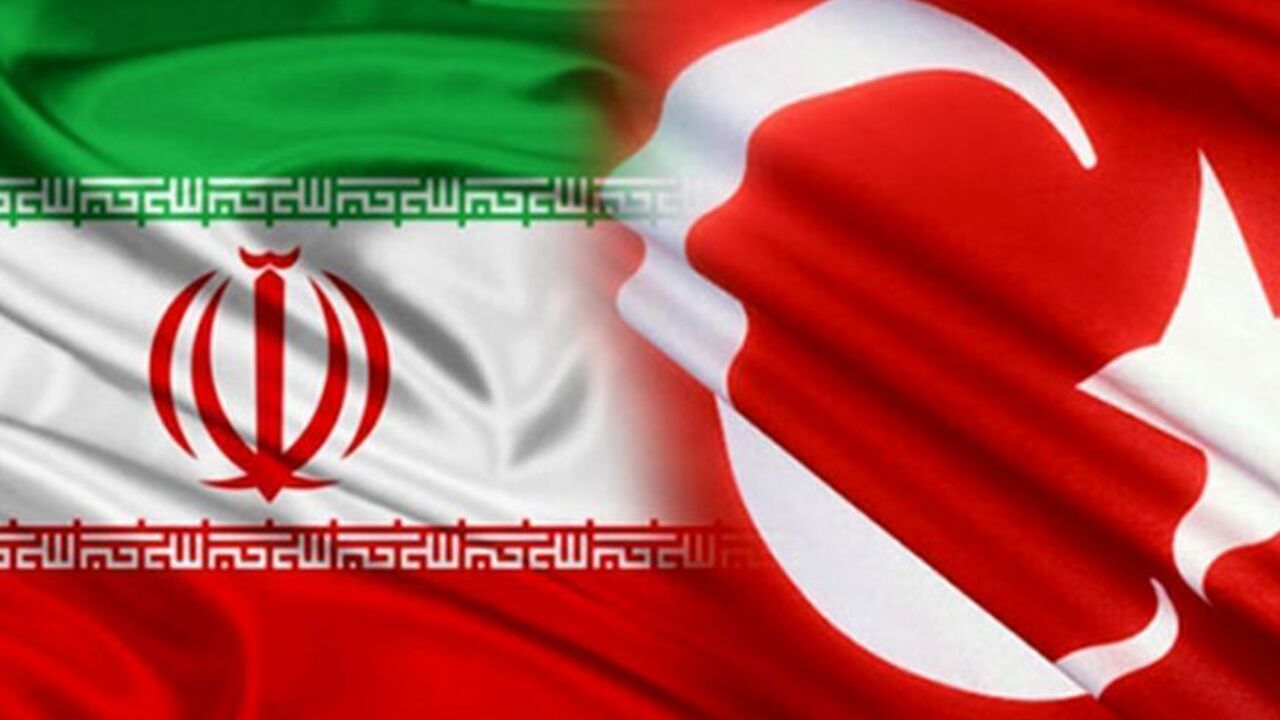 TurkeyIranFlag1.jpg