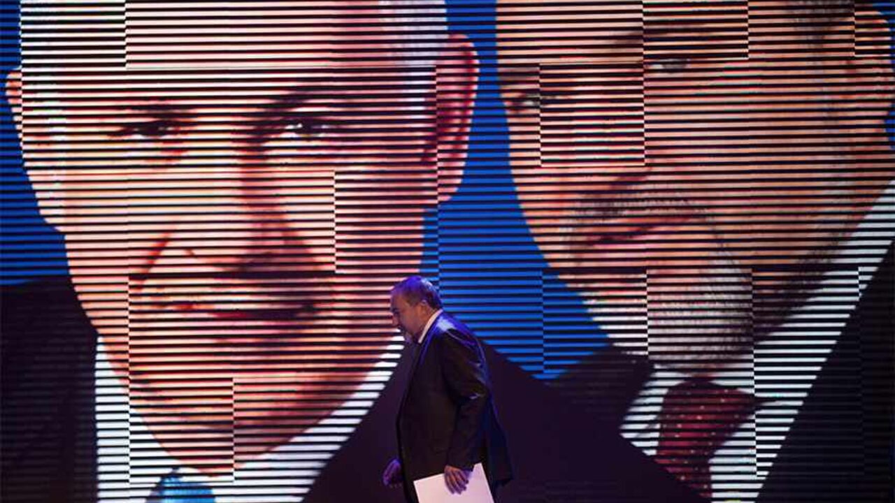 158892260US016_NETANYAHU_AN JERUSALEM, ISRAEL - DECEMBER 25: Israeli former Foreign Minister Avigdor Lieberman during the launch of the Likud-Beitenu election campaign on December 25, 2012 in Jerusalem, Israel. Prime Minister Benjamin Netanyahu has recently seen his party lose ground to the right-wing Habayit Hayehudi-National Union party. (Photo by Uriel Sinai/Getty Images)