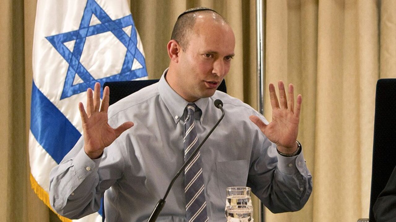 ISRAEL-POLITICS/ Israel's President Shimon Peres (R) meets head of the Bayit Yehudi party Naftali Bennett at Peres' residence in Jerusalem January 31, 2013. Peres began talks with political parties on Wednesday over who should form a new government and appears certain to ask incumbent Prime Minister Benjamin Netanyahu to assemble it. REUTERS/Sebastian Scheiner/Pool (JERUSALEM - Tags: POLITICS ELECTIONS) - RTR3D6TK