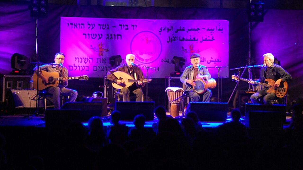 akiva2.jpg
