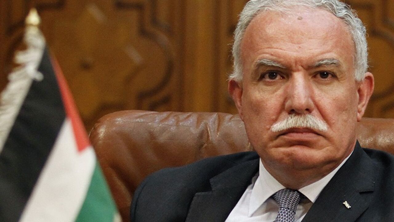 EGYPT Palestinian Foreign Minister Riyad al-Malki attends a meeting with Arab foreign ministers at Arab League headquarters in Cairo September 12, 2011. Arab League ministers agree to submit a Palestinian bid for statehood to the United Nations, while the EU earlier said it has still not decided on a united position regarding a Palestinian bid. REUTERS/Mohamed Abd El-Ghany (EGYPT - Tags: POLITICS) - RTR2R7MQ