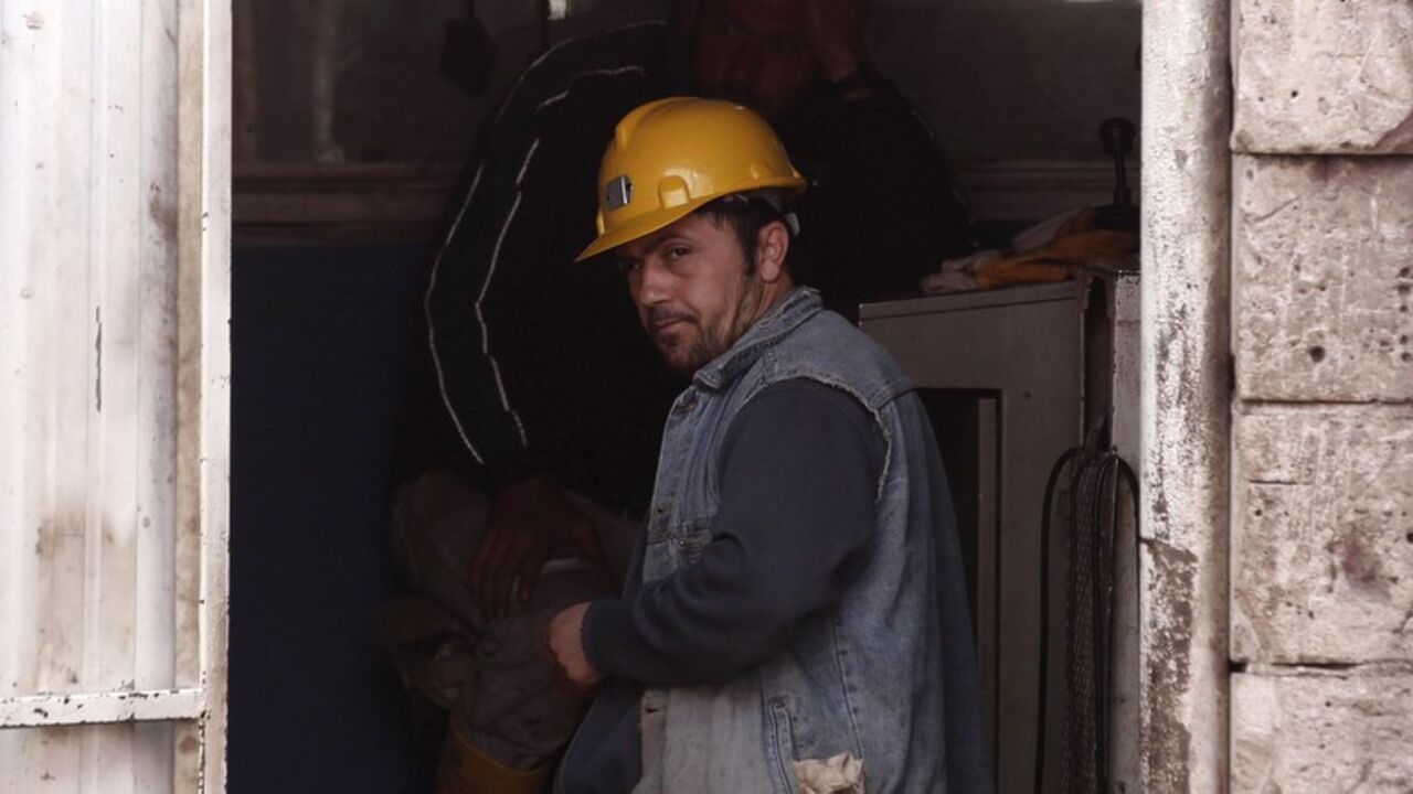 A miner waits in front of the coal mine in Soma, a district in Turkey's western province of Manisa A miner waits in front of the coal mine in Soma, a district in Turkey's western province of Manisa, after a coal mine explosion, May 17, 2014. Rescue workers began winding up their operations on Saturday after finding the bodies of two more miners, believed to be the last remaining in the mine, bringing the death toll in Turkey's worst industrial disaster to 301, the energy minister said. REUTERS/ Osman Orsal (TURKEY - Tags: DISASTER ENERGY) - RTR3PKPJ