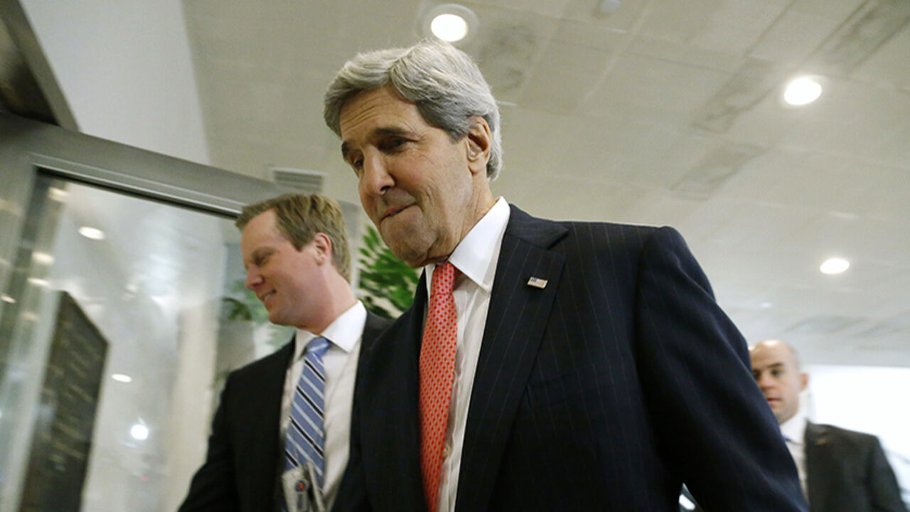 Kerry arrives to brief members of the U.S. Senate on talks with Iran during a closed-door meeting at the Capitol in Washington U.S. Secretary of State John Kerry arrives to brief members of the U.S. Senate on talks with Iran during a closed-door meeting at the Capitol in Washington, December 11, 2013. REUTERS/Jonathan Ernst (UNITED STATES - Tags: POLITICS MILITARY) - RTX16EEK