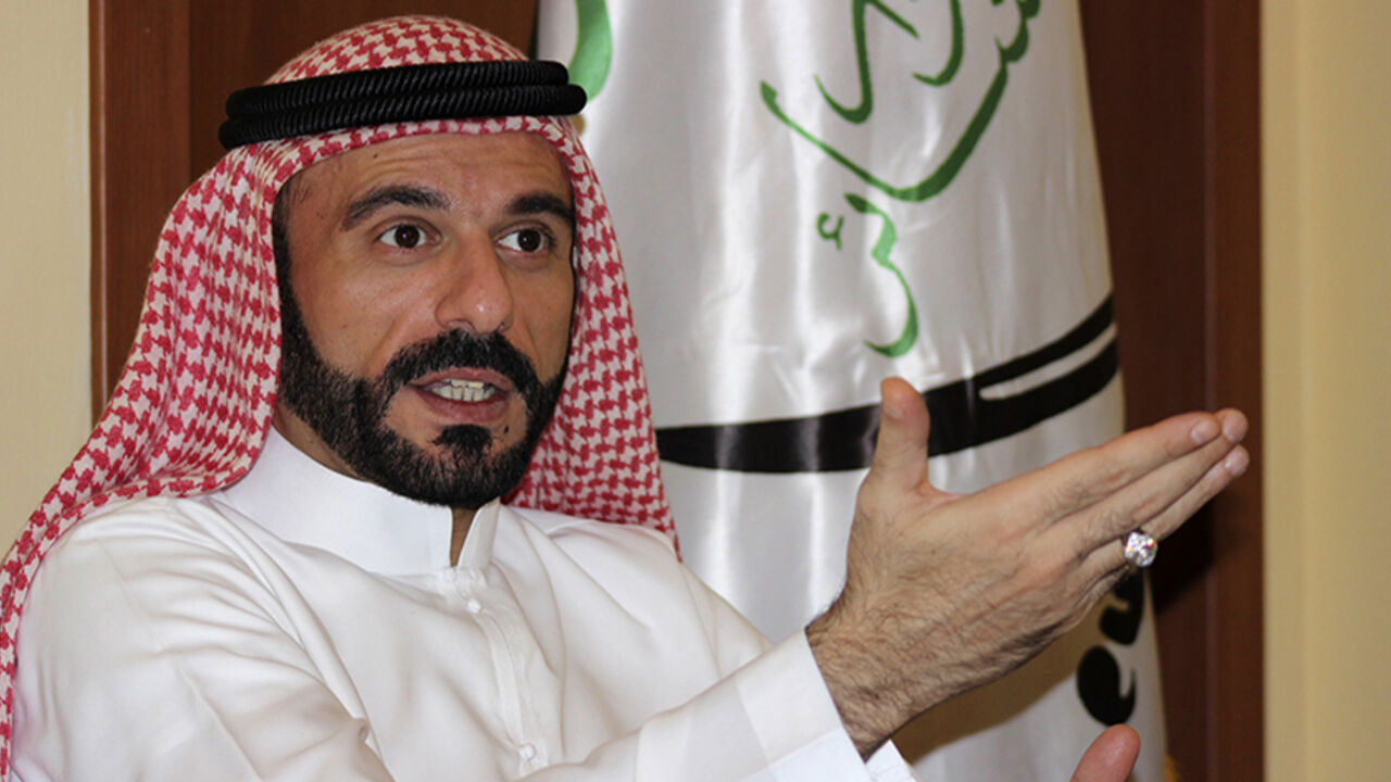 Ali Hatem Suleiman, head of the Dulaimi tribe that dominates the Sunni heartland Anbar province, speaks during an interview with Reuters in Arbil, capital of the autonomous Kurdish region of northern Iraq, August 15, 2014. Suleiman, one of Iraq's most powerful Sunni tribal leaders, said on Friday he was ready to work with the new prime minister, Haider al-Abadi, provided he protected the rights of the minority sect, which was marginalised by his predecessor. Picture taken August 15, 2014.   REUTERS/Stringer