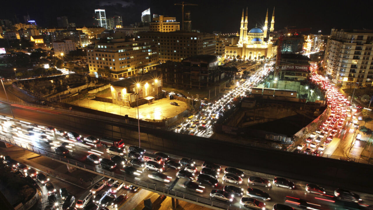 Heavy traffic fills the streets in Downtown Beirut ahead of Chritsmas week Heavy traffic fills the streets in downtown Beirut ahead of Christmas week December 19, 2012. Picture taken December 19, 2012. REUTERS/Hasan Shaaban (LEBANON - Tags: CITYSCAPE) - RTR3BRVK
