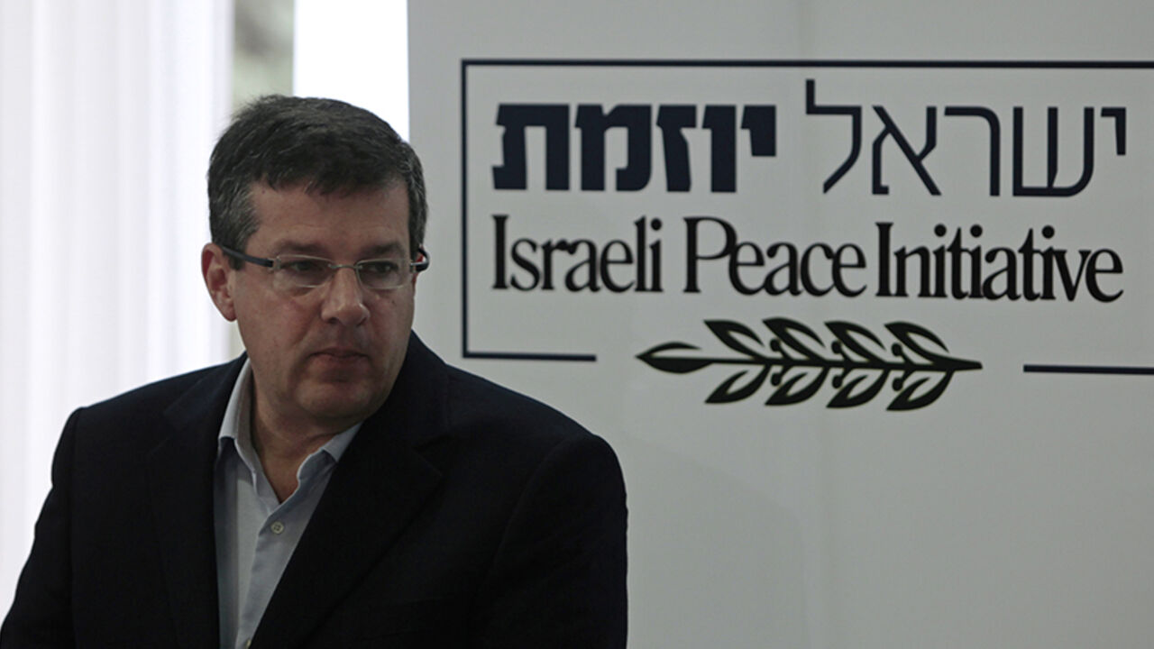 Yuval Rabin, one of the writers of the initiative, takes part in a news conference about a peace initiative in Tel Aviv Yuval Rabin, son of late Israeli Prime Minister Yitzhak Rabin and one of the writers of the initiative, takes part in a news conference about a peace initiative in Tel Aviv April 6, 2011. Former Israeli security chiefs have drafted a new peace plan they hope to use as a platform to pressure Prime Minister Benjamin Netanyahu's government to renew deadlocked talks with the Palestinians. REUTERS/Baz Ratner (ISRAEL - Tags: POLITICS MILITARY HEADSHOT) - RTR2KVJ5