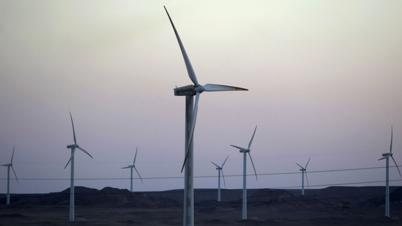 Wind turbines, which generate renewable energy, are seen on the Zafarana Wind Farm in Suez Wind turbines, which generate renewable energy, are seen on the Zafarana Wind Farm, near El Ain El Sokhna port in Suez, 140 km (87 miles) east of Cairo July 6, 2012. Picture taken July 6, 2012. REUTERS/Amr Abdallah Dalsh (EGYPT - Tags: ENERGY BUSINESS) - RTR34OHM