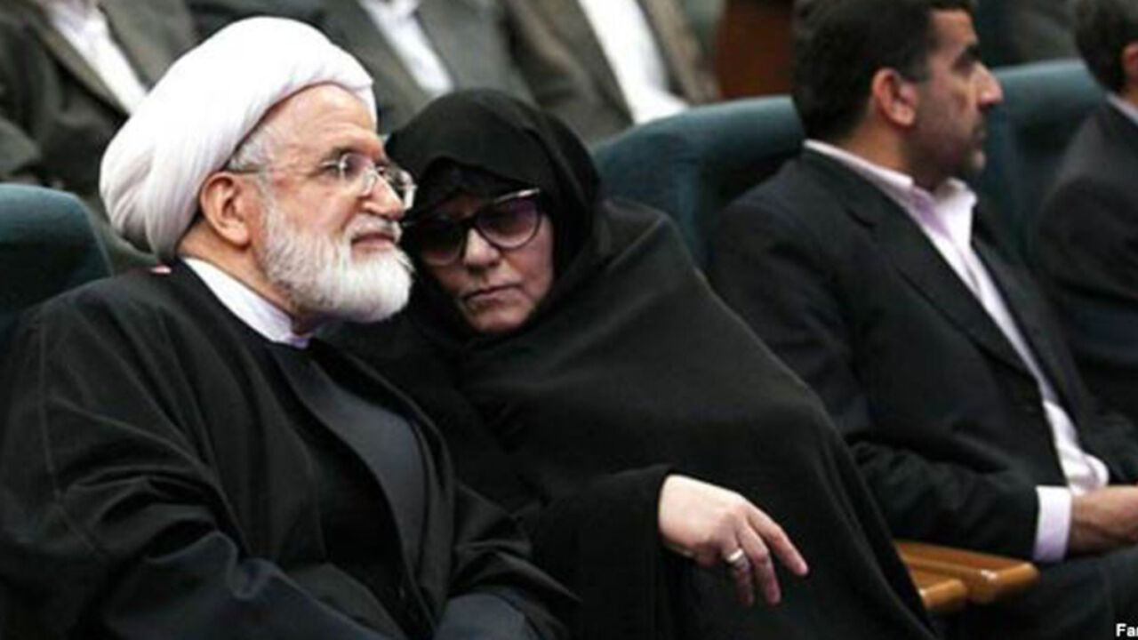 karoubi.jpg