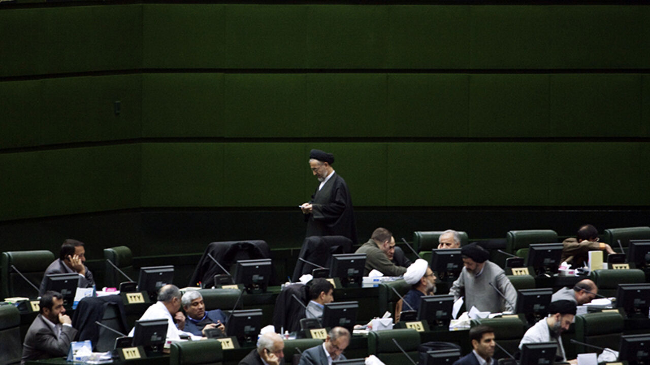 IRAN/ EDITORS' NOTE: Reuters and other foreign media are subject to Iranian restrictions on their ability to film or take pictures in Tehran.
Lawmakers attend a parliament session in Tehran January 29, 2012. REUTERS/Raheb Homavandi (IRAN - Tags: POLITICS) - RTR2X0YQ