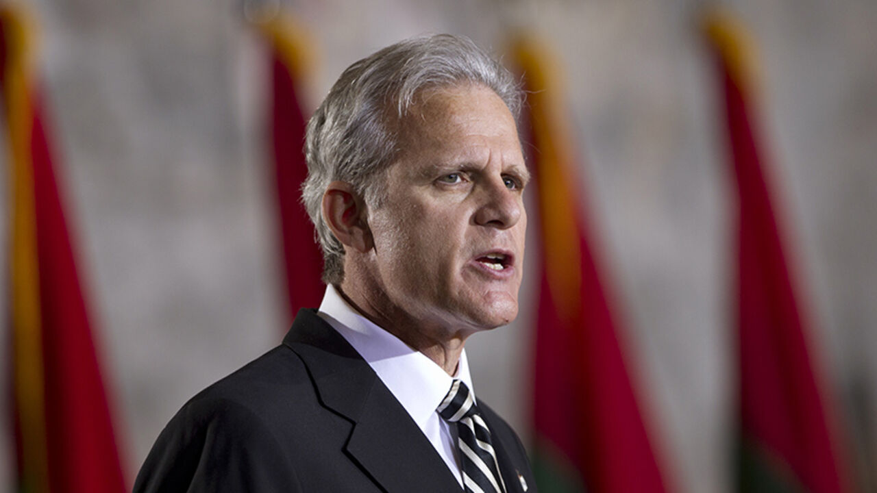 USA/ Ambassador of Israel to the United States Michael B. Oren speaks during an event to commemorate Holocaust victims and survivors in the Capitol Rotunda in Washington April 19, 2012. REUTERS/Benjamin Myers (UNITED STATES - Tags: POLITICS) - RTR30Y9R
