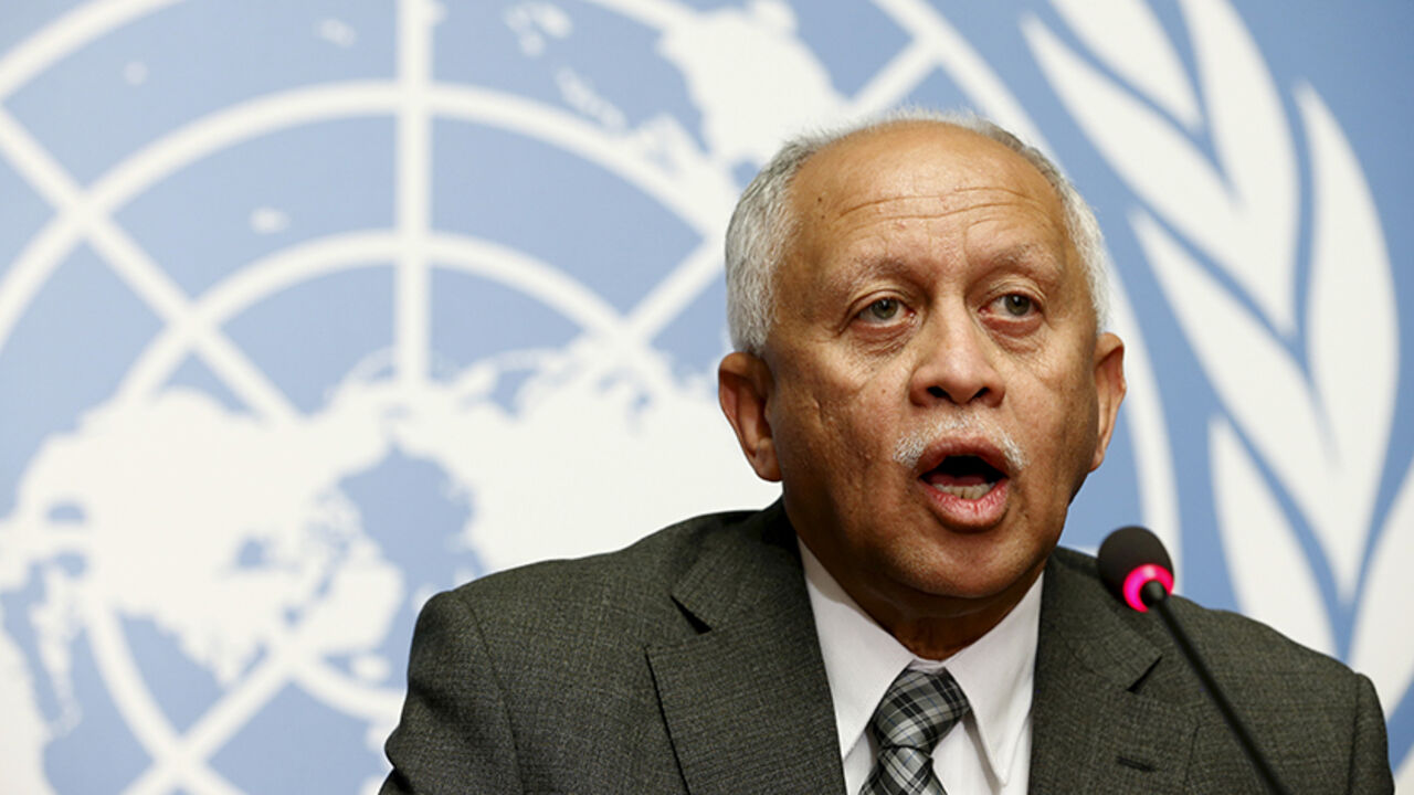 YEMEN-SECURITY/GENEVA-FOREIGN MINISTER Yemen's Foreign Minister Reyad Yassin Abdulla speaks to the media during a news conference by the Mission of Yemen in Geneva, Switzerland, June 17, 2015. REUTERS/Pierre Albouy - RTX1GWX6