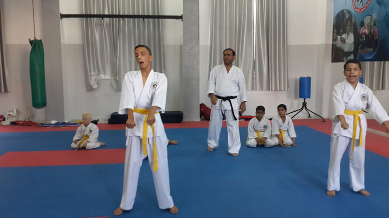 Blind_Karate2.jpg