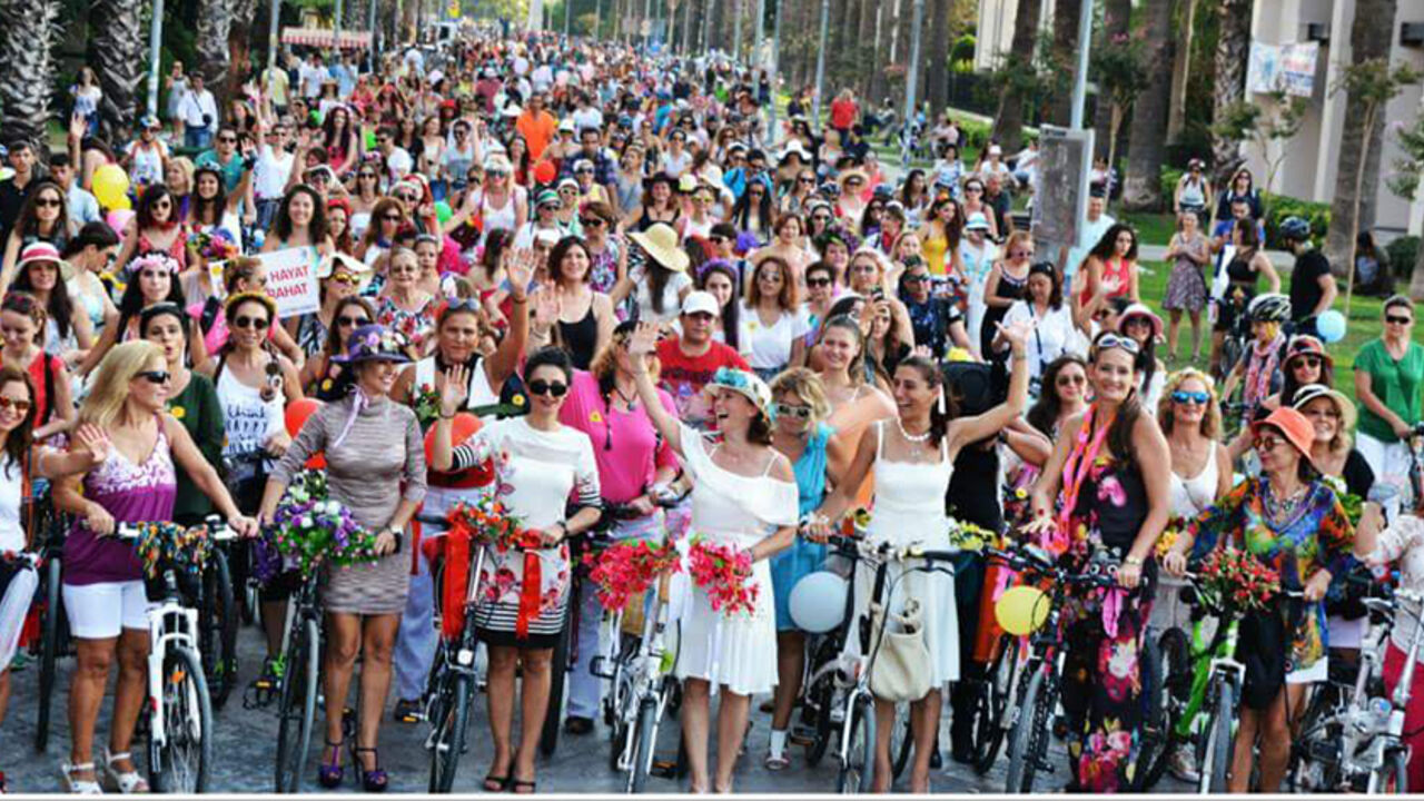 cyclists.jpg