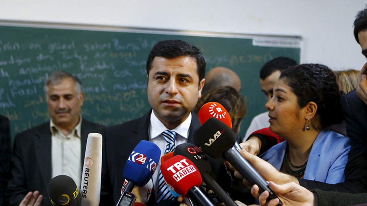 TURKEY-ELECTION/ Selahattin Demirtas, co-chairman of the pro-Kurdish Peoples' Democratic Party (HDP), talks to the media before casting his ballot at a polling station during a general election in Istanbul, Turkey November 1, 2015. Turks began voting on Sunday amid worsening security and economic worries in a snap parliamentary election that could profoundly impact the divided country's trajectory and that of President Tayyip Erdogan. The parliamentary poll is the second in five months, after the ruling AK Party founded by
