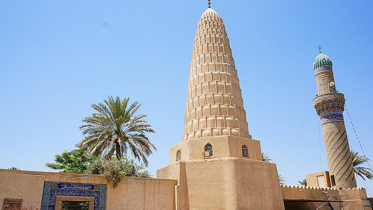 2205.jpg