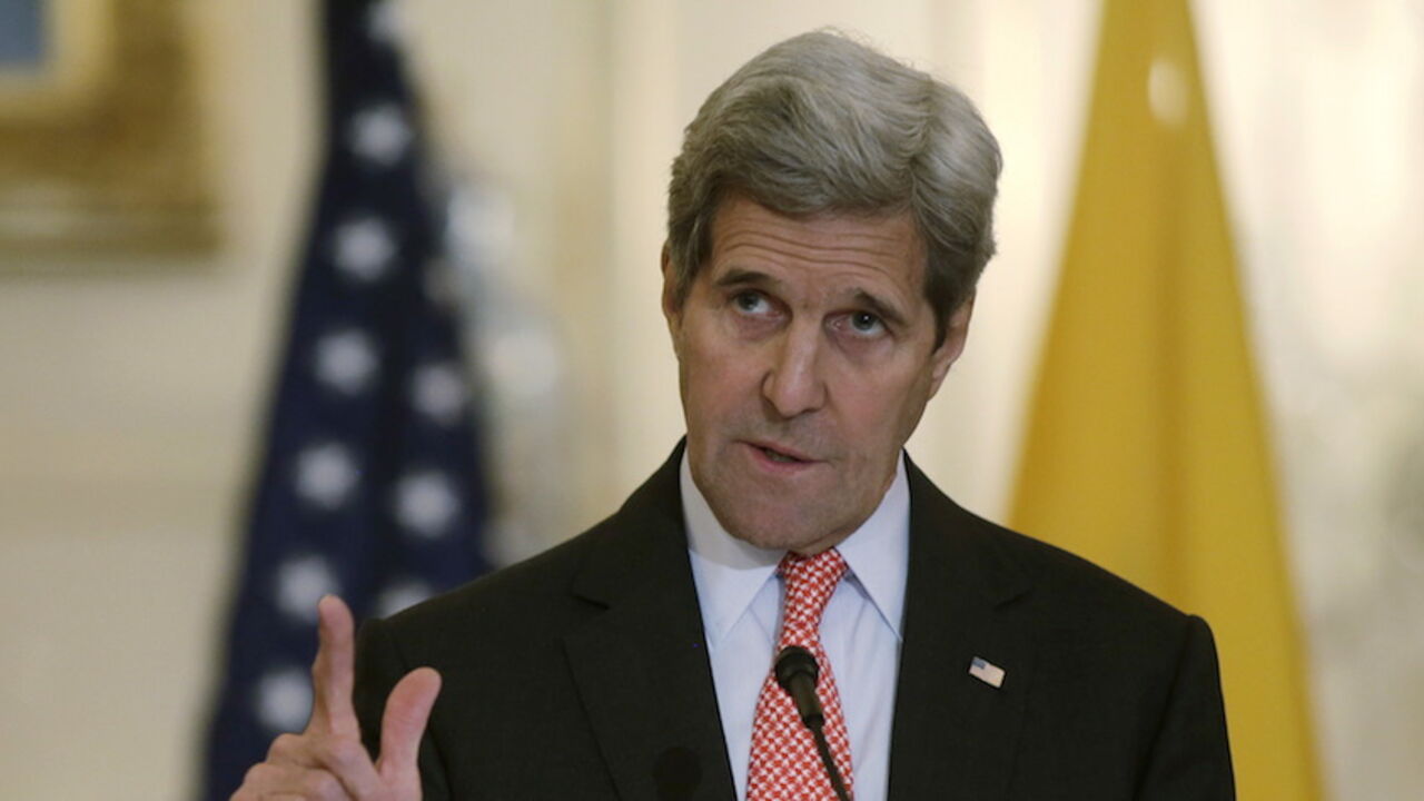 USA-COLOMBIA/ United States Secretary of State John Kerry delivers his remarks with Colombian President Juan Manuel Santos (not pictured) at a joint news conference at the State Department in Washington February 5, 2016. REUTERS/Gary Cameron - RTX25NPS
