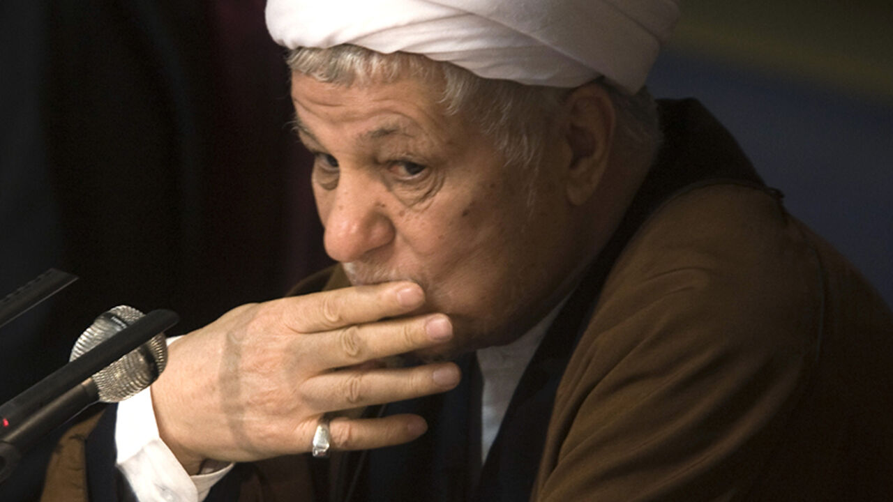 IRAN/ASSEMBLY EDITORS' NOTE: Reuters and other foreign media are subject to Iranian restrictions on their ability to report, film or take pictures in Tehran.
Akbar Hashemi Rafsanjani, head of Iran's Assembly of Experts, attends the 7th session of the Assembly in Tehran February 23, 2010. REUTERS/Morteza Nikoubazl (IRAN - Tags: POLITICS) - RTR2AQVV
