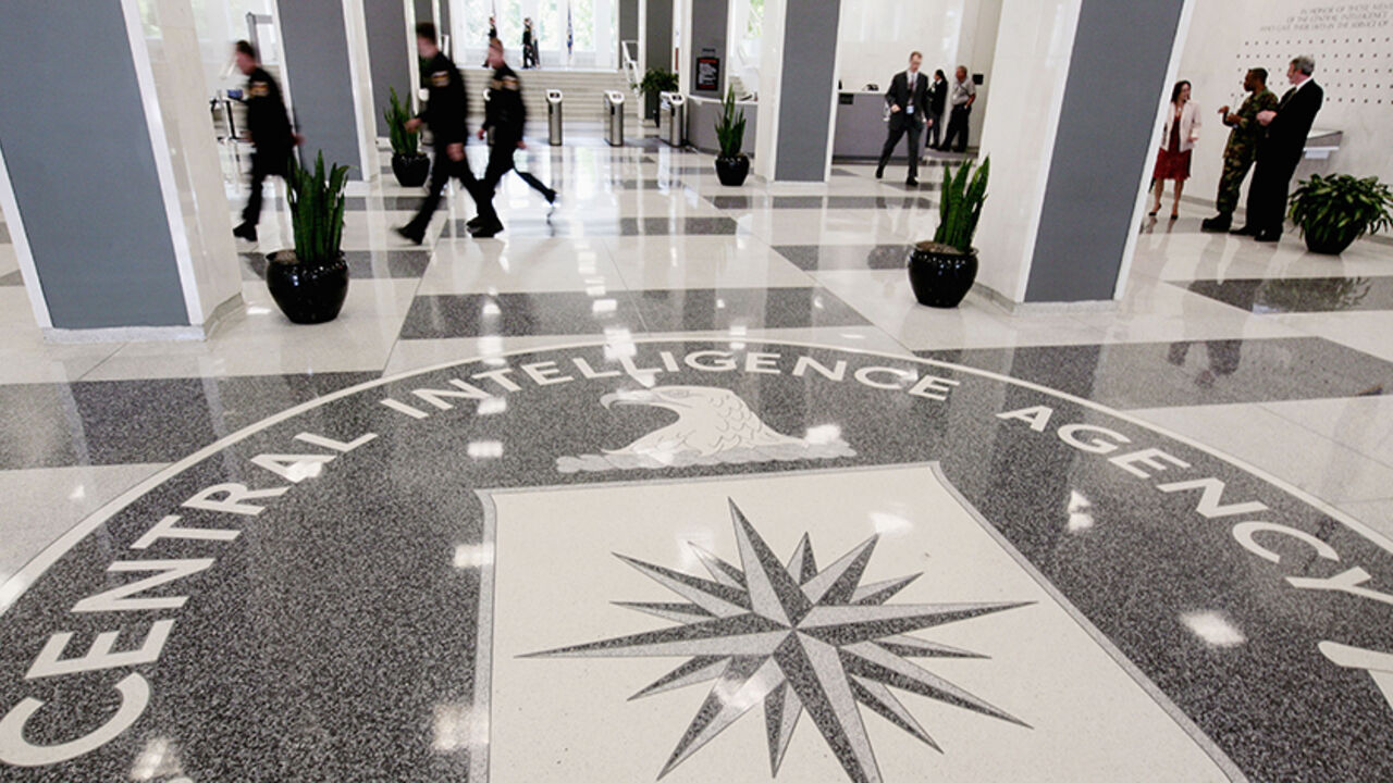 BUSH The lobby of the CIA Headquarters Building in McLean, Virginia, August 14, 2008. REUTERS/Larry Downing (UNITED STATES) - RTR21464