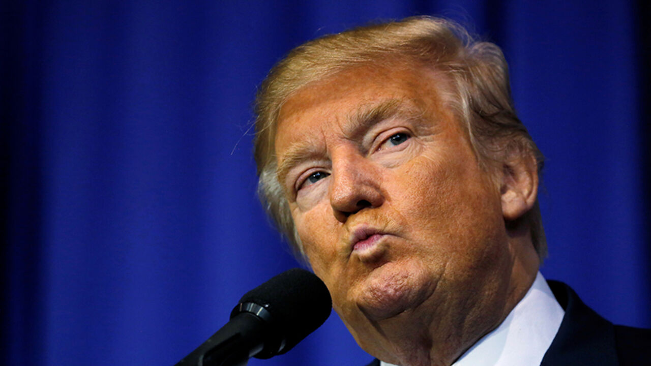 USA-ELECTION/TRUMP U.S. Republican presidential nominee Donald Trump holds a campaign rally in Delaware, Ohio, U.S. October 20, 2016. REUTERS/Jonathan Ernst - RTX2PQYX