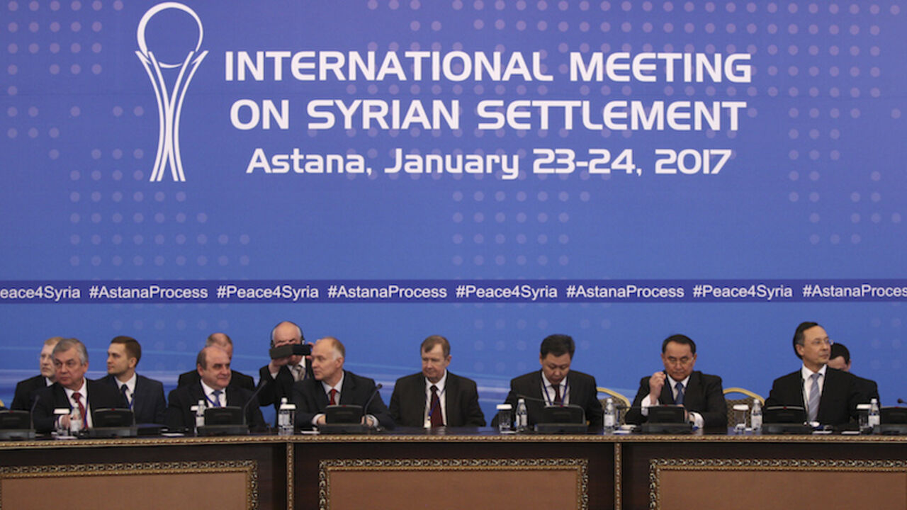 MIDEAST-CRISIS/SYRIA-TALKS Participants of Syria peace talks attend a meeting in Astana, Kazakhstan January 23, 2017. REUTERS/Mukhtar Kholdorbekov - RTSWWZ1