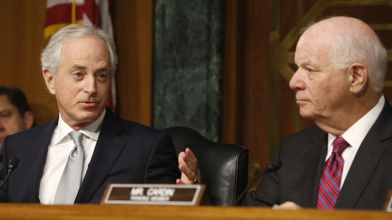 USA-CONGRESS/TILLERSON Senate Foreign Relations Committee Chairman Bob Corker (L) (R-TN) talks with ranking member Sen. Ben Cardin (D-MD) pror to a Senate Foreign Relations Committee confirmation hearing on Rex Tillerson's nomination to be U.S. secretary of state, on Capitol Hill in Washington, U.S. January 11, 2017. REUTERS/Jonathan Ernst - RTX2YI4X