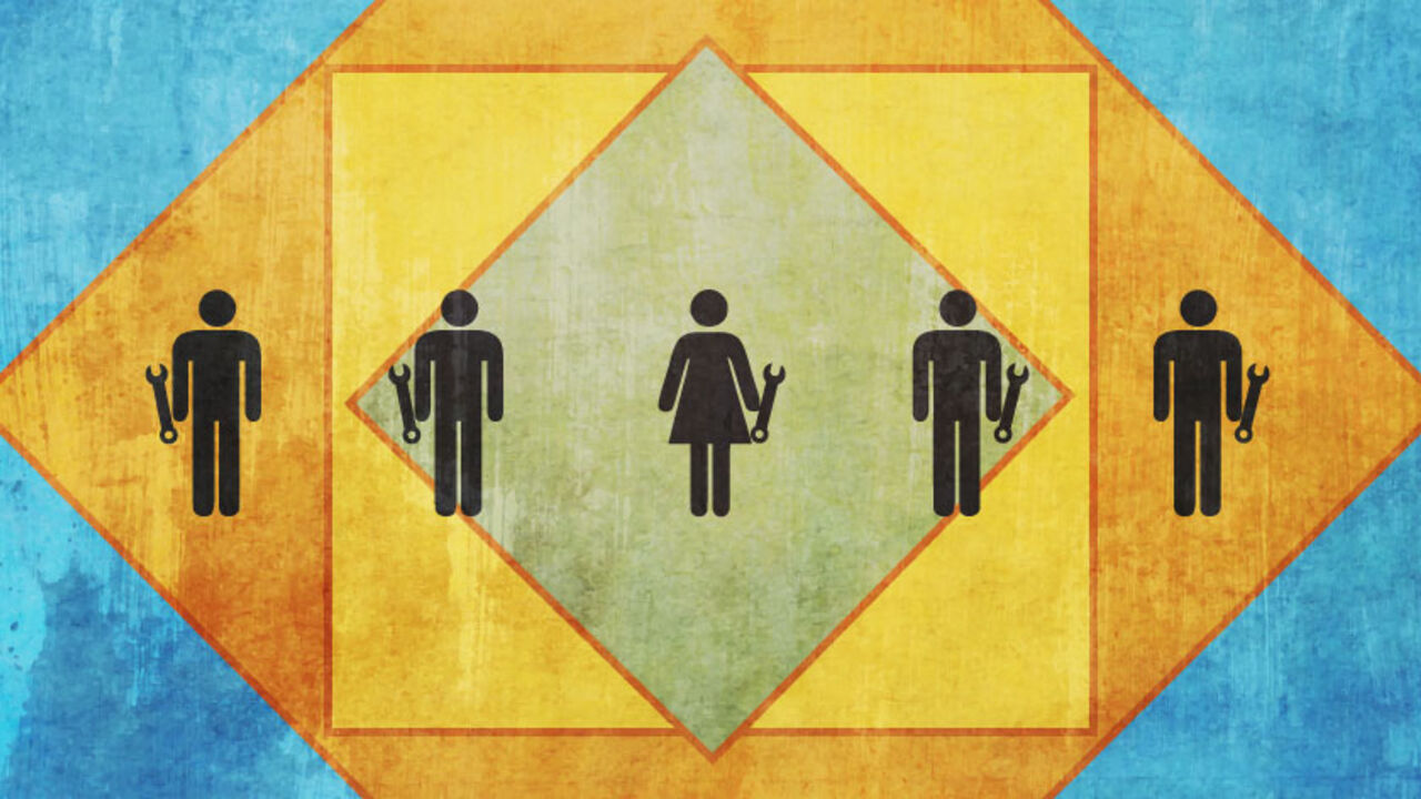 Female-plumber-3.jpg
