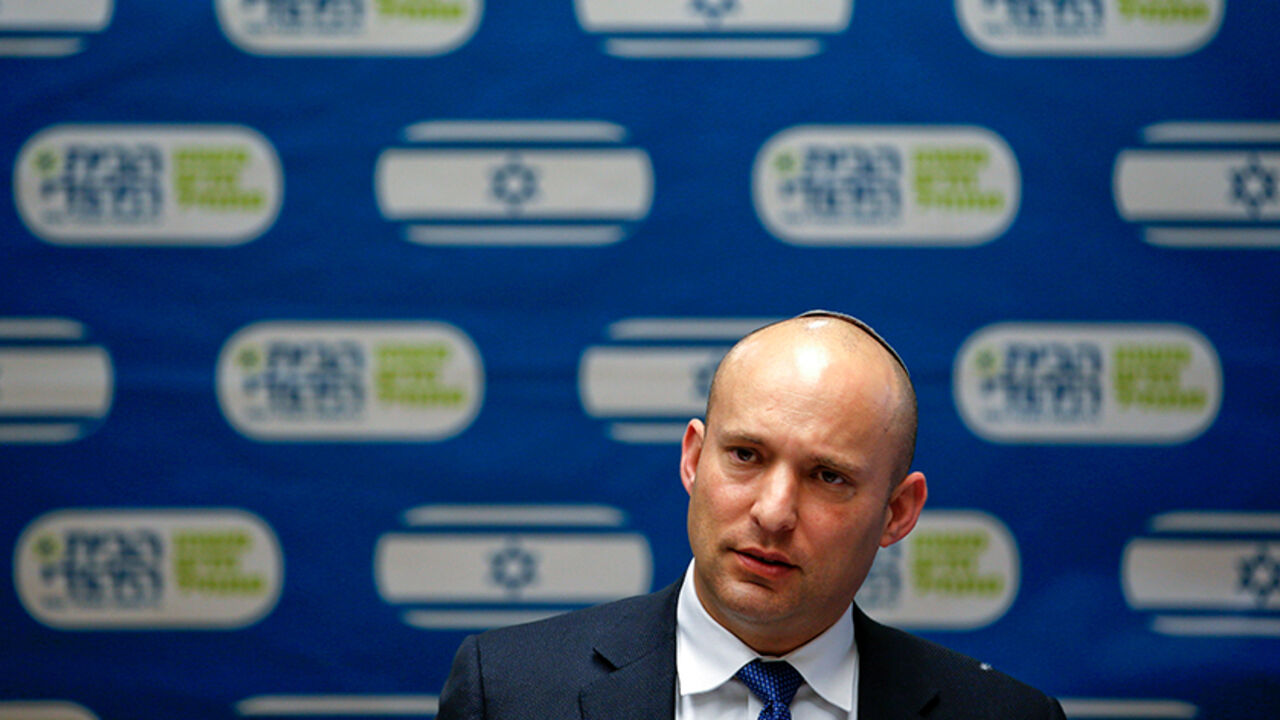 USA-TRUMP/ISRAEL Naftali Bennett, leader of far-right Jewish Home party, attends a party meeting at the Knesset, the Israeli parliament, in Jerusalem January 16, 2017. Picture taken January 16, 2017. REUTERS/Ronen Zvulun - RTSW9LJ