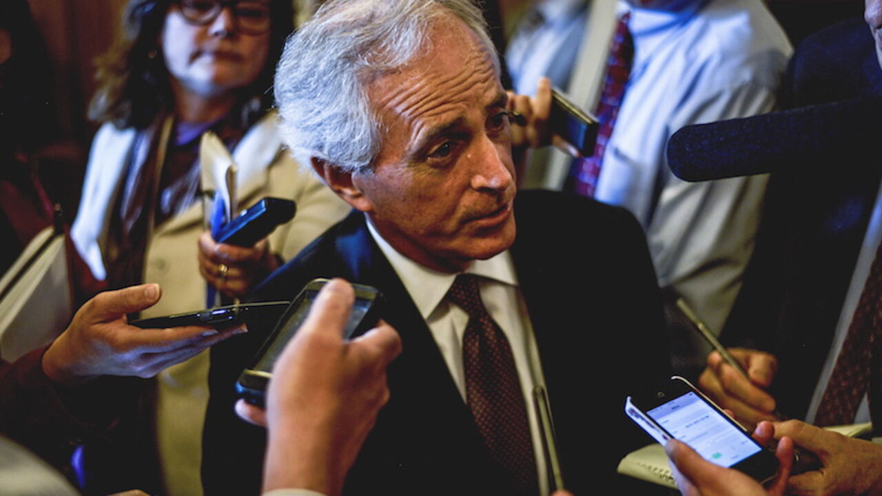 IRAN-NUCLEAR/CONGRESS U.S. Senator Bob Corker (R-TN) speaks to reports at the U.S. Capitol in Washington April 21, 2015. REUTERS/James Lawler Duggan - RTX19PE3