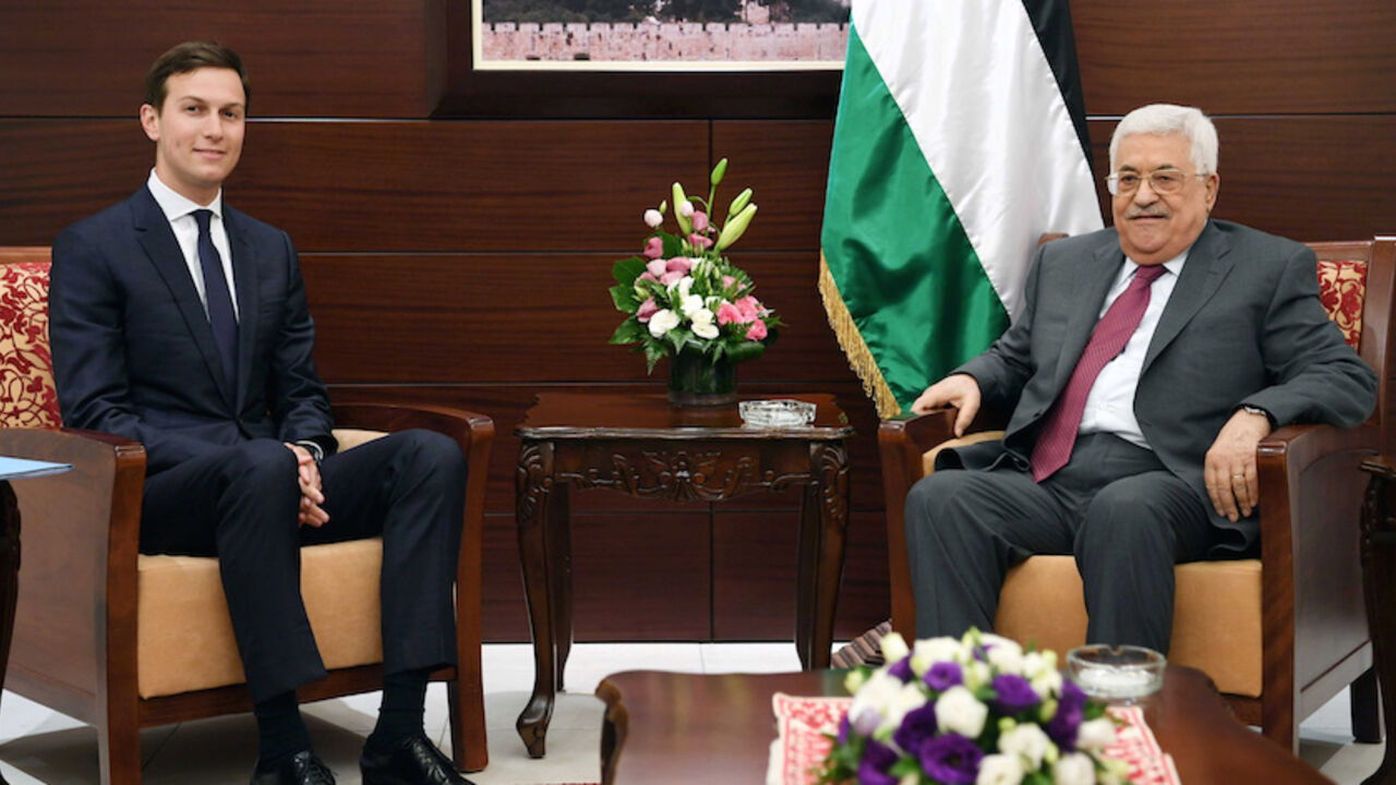 ISRAEL-PALESTINIANS/USA-TALKS Palestinian President Mahmoud Abbas meets with White House senior advisor Jared Kushner in the West Bank City of Ramallah June 21, 2017. Thaer Ghanaim/PPO/Handout via REUTERS TPX IMAGES OF THE DAY - RTS183EO