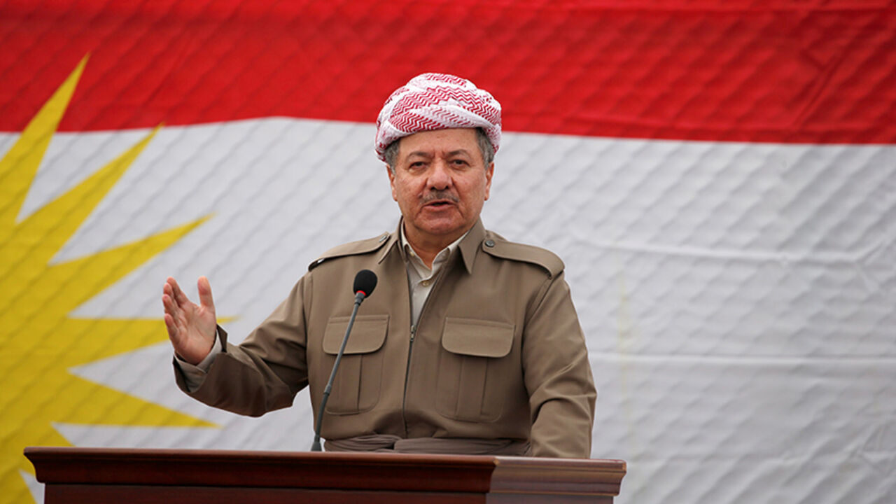 MIDEAST-CRISIS/IRAQ-MOSUL Kurdish Regional Government President Masoud Barzani speaks to the media during his visits in the town of Bashiqa, after it was recaptured from the Islamic State, east of Mosul, Iraq, November 16, 2016. REUTERS/Azad Lashkari - RTX2TYYB