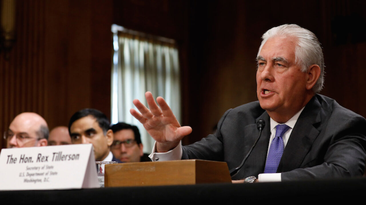 USA-DIPLOMACY/TILLERSON U.S. Secretary of State Rex Tillerson testifies before the Senate Foreign Relations Committee on Capitol Hill in Washington, D.C., U.S., June 13, 2017. REUTERS/Aaron P. Bernstein - RTS16WM2