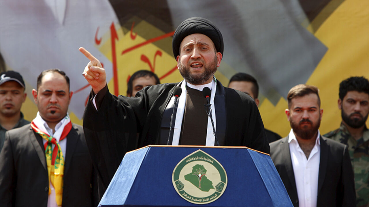 Ammar al-Hakim, leader of the Islamic Supreme Council of Iraq (ISCI), gives a speech during a ceremony to commemorate his late uncle, cleric Mohammad Baqer al-Hakim, in Baghdad, April 8, 2016. REUTERS/Ahmed Saad - RTSE68O