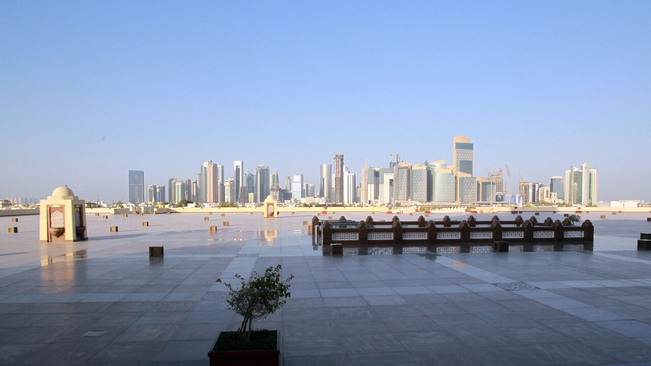 GULF-QATAR/ A view shows buildings in Doha, Qatar, June 9, 2017. REUTERS/Naseem Zeitoon - RTX39V40