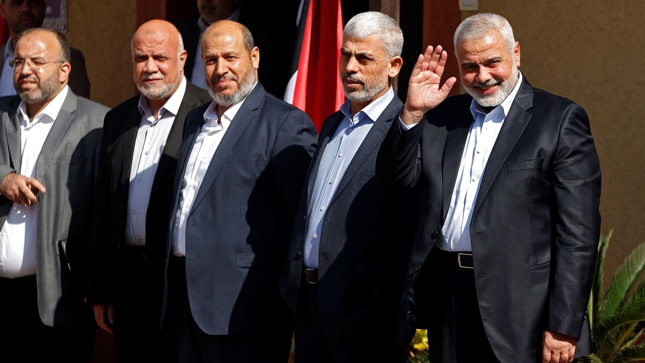 PALESTINIANS-RECONCILIATION/ RTS1EXRY.jpg