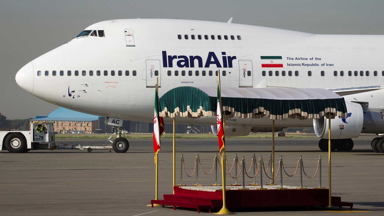 IRAN-AIRLINES/BOEING RTX2GZM9.jpg
