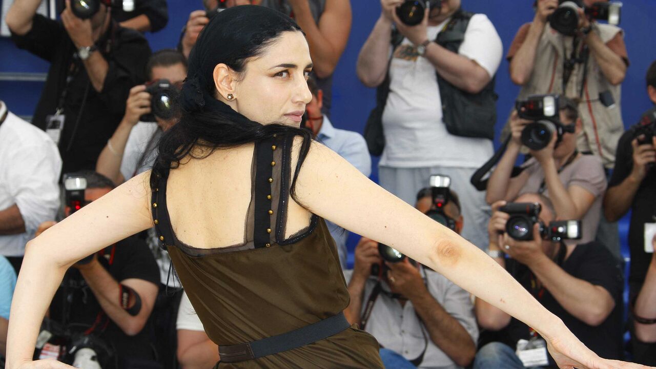 DV515163 GettyImages-87893530.jpg
