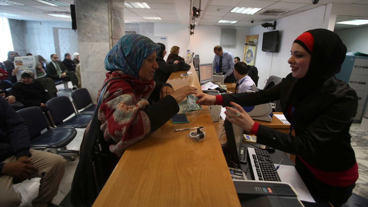 PALESTINIANS-ISRAEL/BANKS RTR3CUAY.jpg