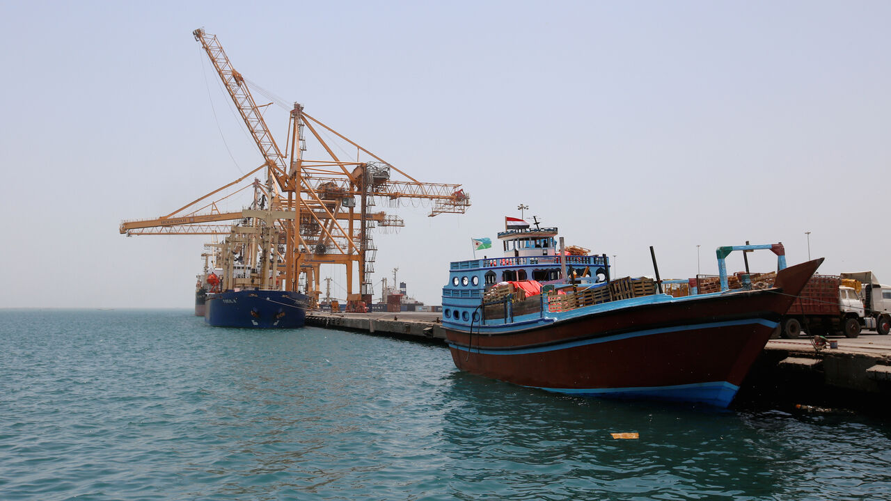 YEMEN-SAUDI/BLOCKADE A view of the Red Sea port of Hodeidah, Yemen August 16, 2017. Picture taken August 16, 2017. To match Special Report YEMEN-SAUDI/BLOCKADE REUTERS/Abduljabbar Zeyad - RC11826AF340