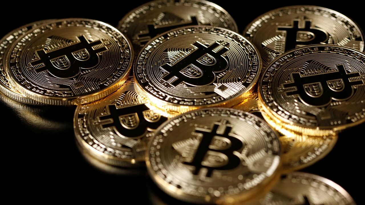 CURRENCY-BITCOIN/ RTX3N8VF.jpg