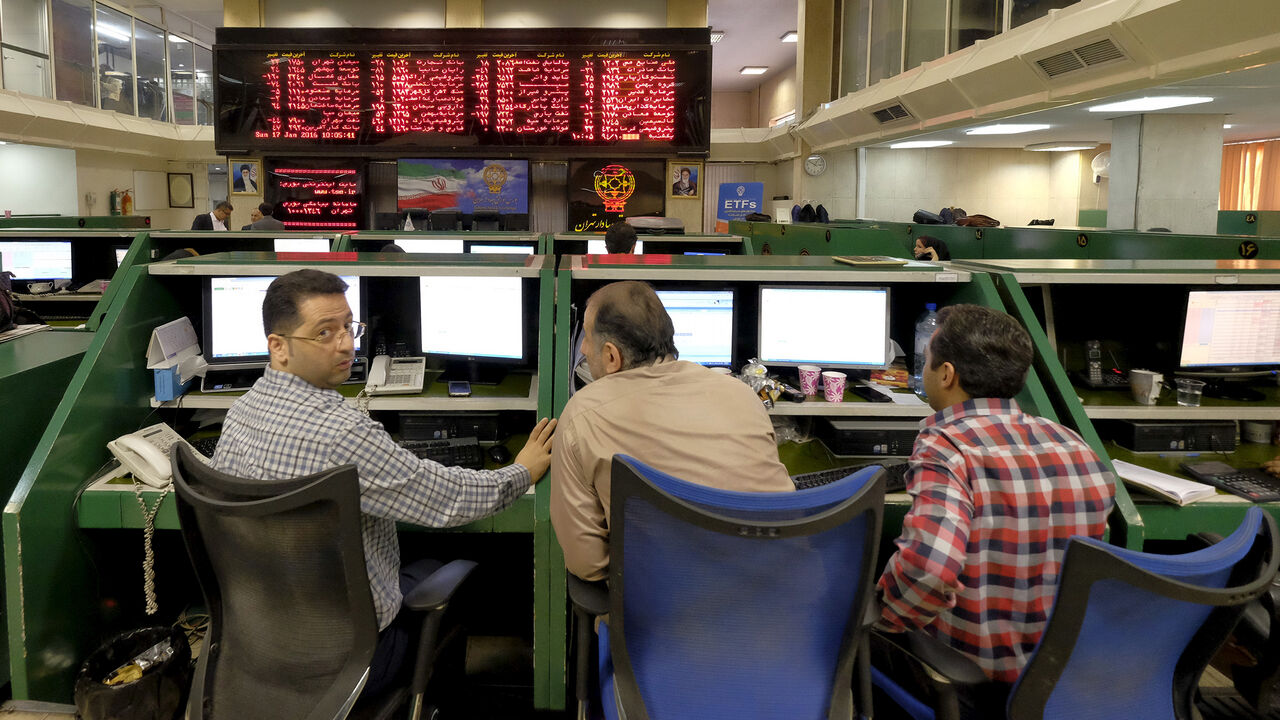 IRAN-NUCLEAR/ECONOMY RTX22Q7R.jpg