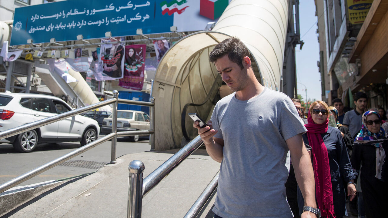 IRAN-ELECTION/SOCIAL MEDIA A man uses his smartphone to follow election news in Tehran, Iran May 17, 2017. REUTERS/TIMA ATTENTION EDITORS - THIS IMAGE WAS PROVIDED BY A THIRD PARTY. FOR EDITORIAL USE ONLY. - RC122837BC40
