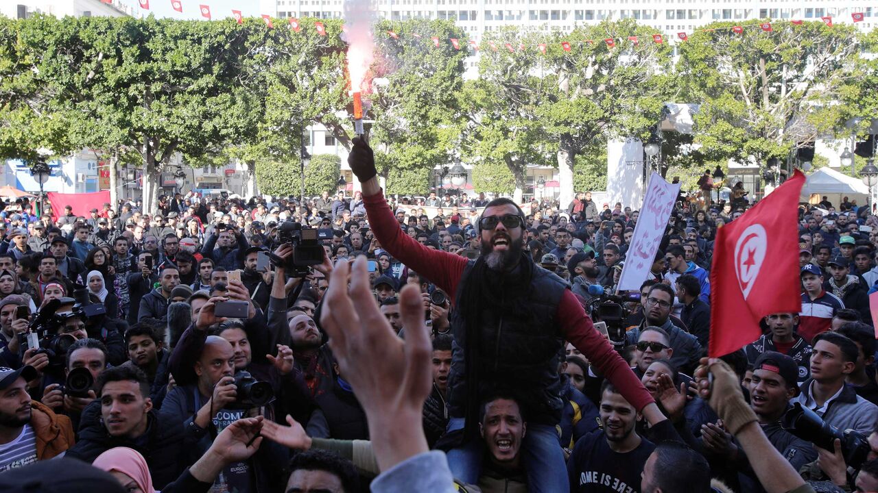 TUNISIA-PROTESTS/ RTX4ARNQ.jpg