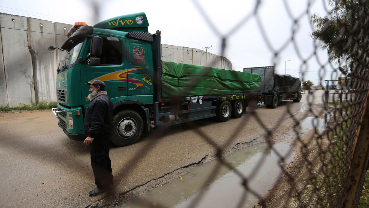 ISRAEL-PALESTINIANS/EXPORTS RTR4T1QS.jpg