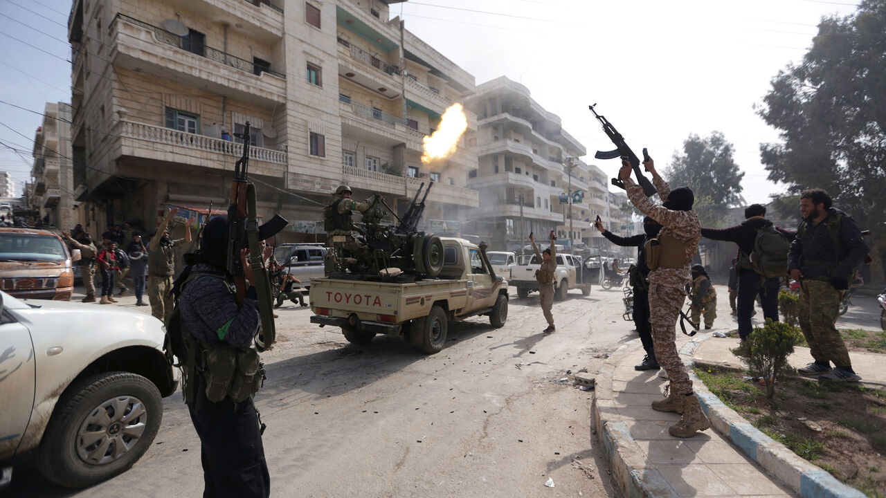 MIDEAST-CRISIS/SYRIA-TURKEY RTS1O5BO.jpg