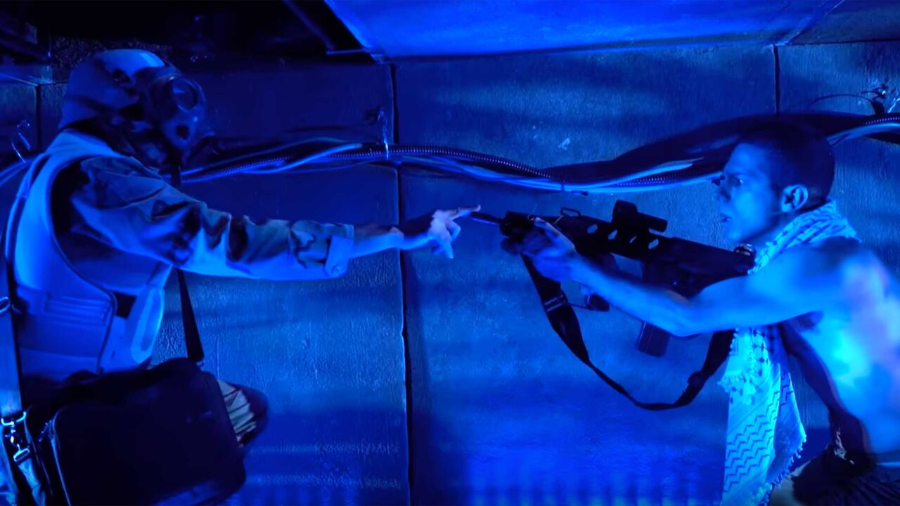 In_The_Tunnel.jpg