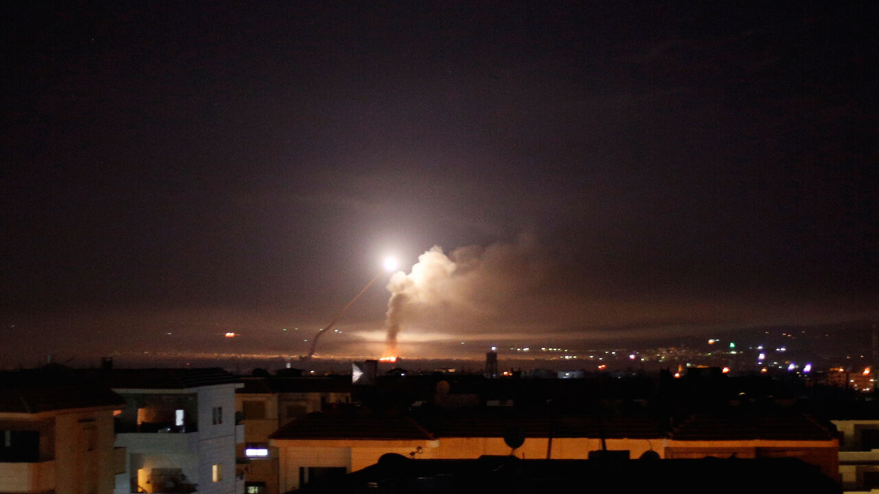 Missile fire is seen from Damascus, Syria May 10, 2018. REUTERS/Omar Sanadiki - RC13F692C3F0