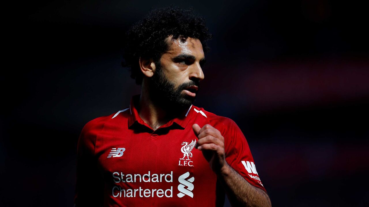 SOCCER-ENGLAND-LIV-BRH/ RTS1R7C9.jpg