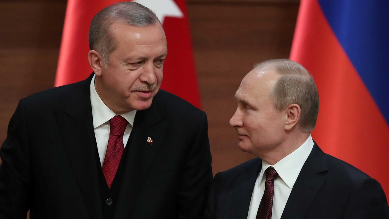 MIDEAST-CRISIS/SYRIA-TURKEY RTX5GFDH.jpg
