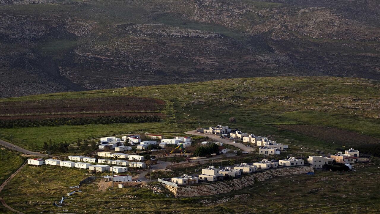 ISRAEL-PALESTINIANS/SETTLEMENTS RTR4W920.jpg